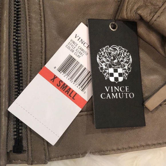 Vince Camuto Short Genuine Leather Moto Jacket Sz XS NWT - Picture 3 of 4